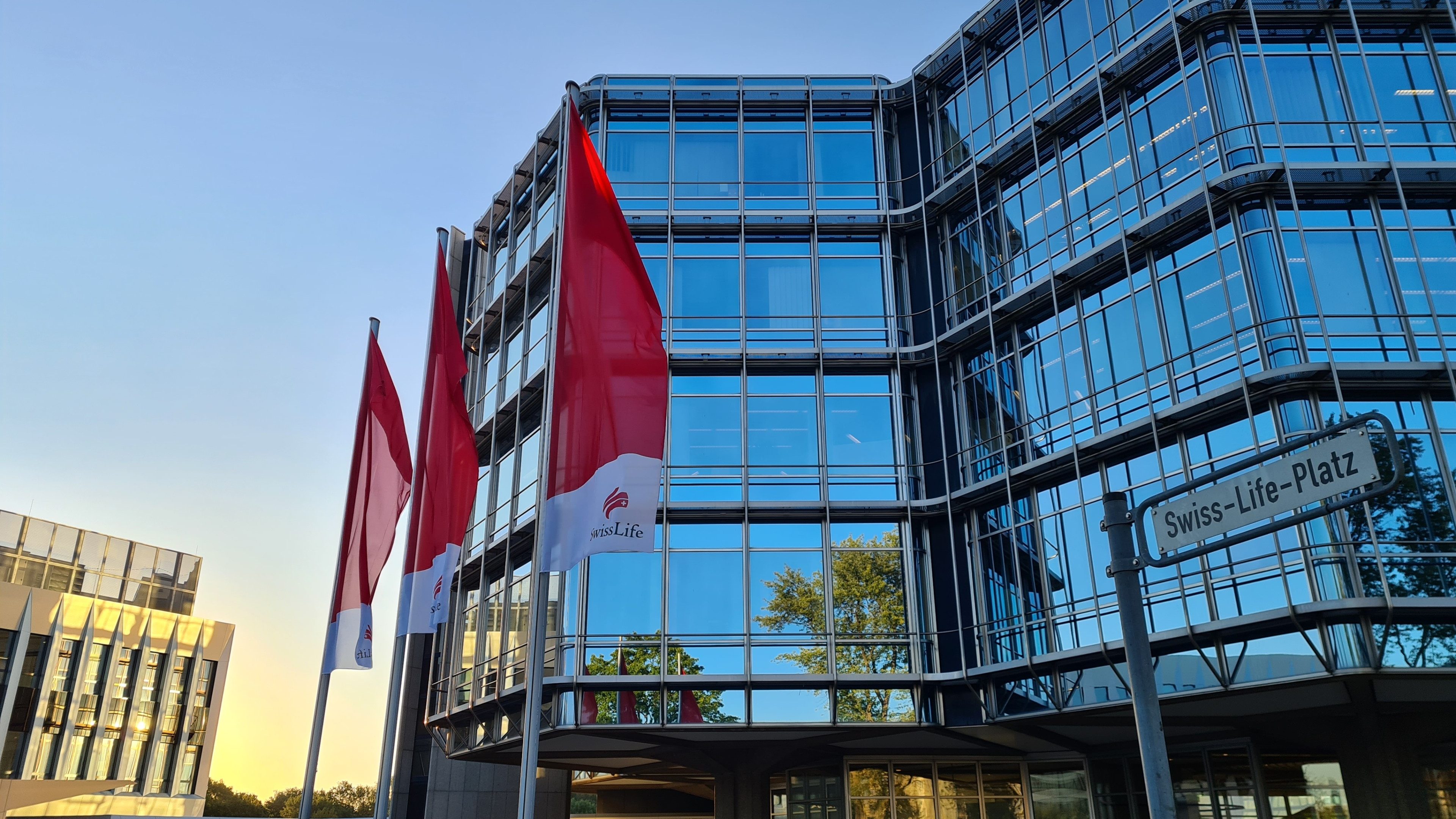 Außenansicht Swiss Life Servicezentrale Hannover