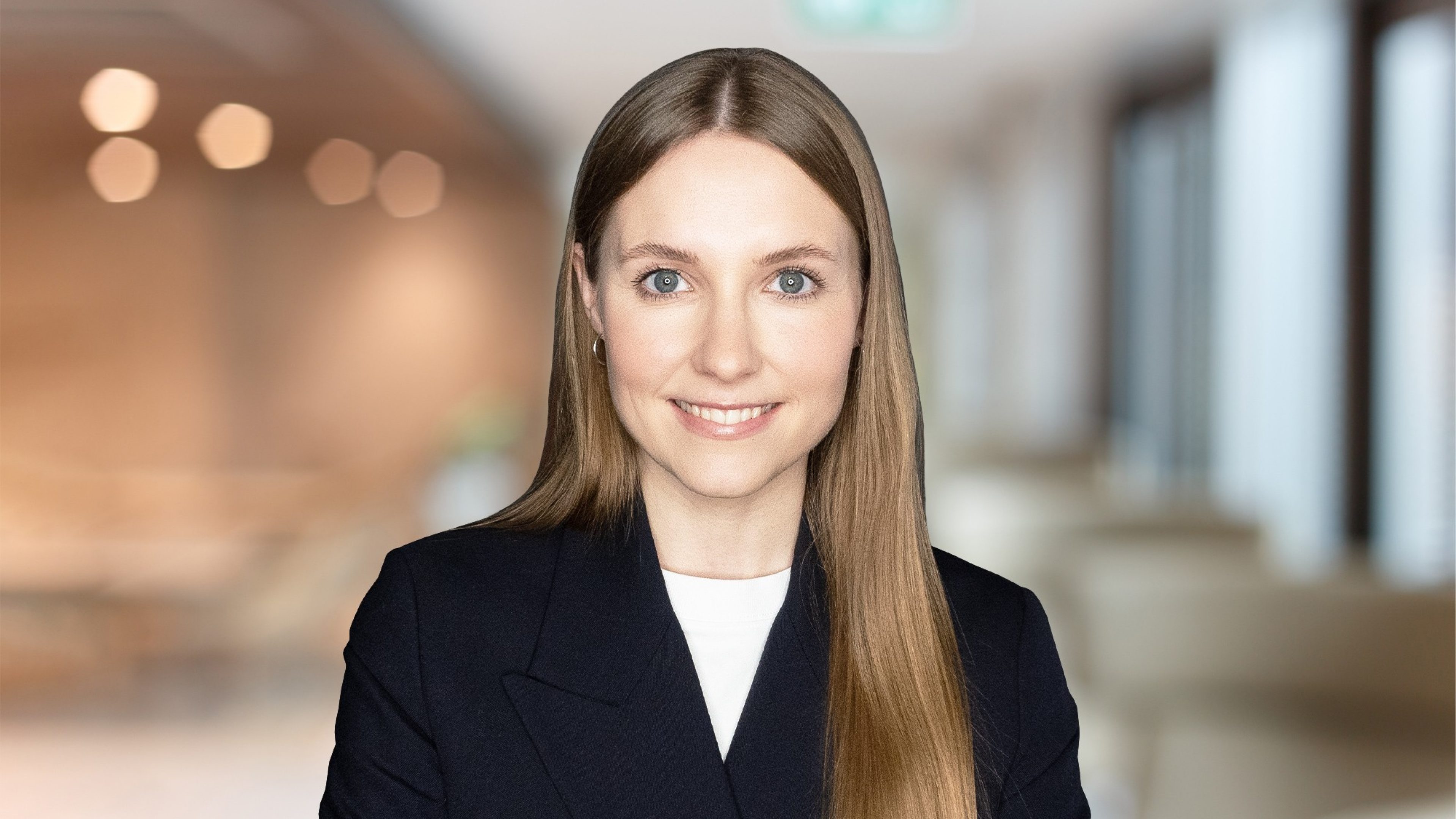 Portrait Nikola Gardeweg Finanzberatung Sach- und Lebensversicherung