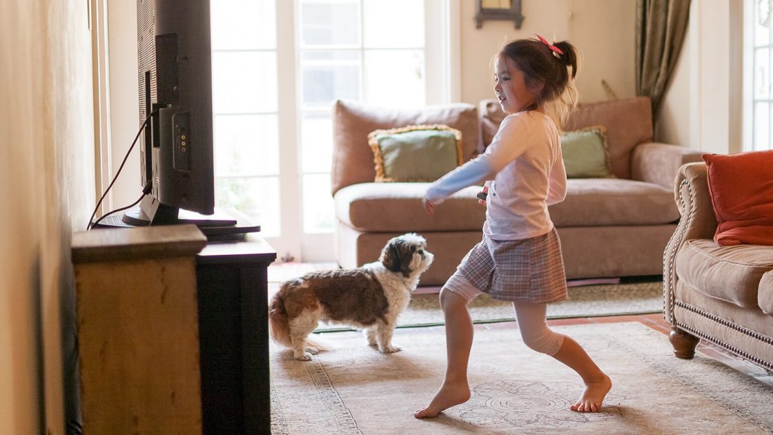 Wie Eltern Kinder Wahrend Der Coronapandemie In Bewegung Halten